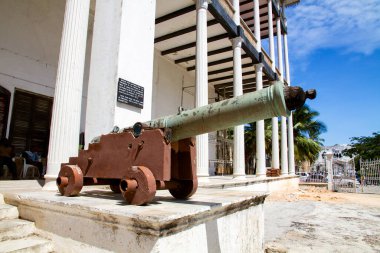 Zanzibar, tarihi bir şehir.