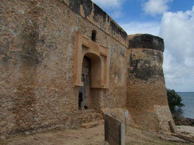 Zanzibar, tarihi bir şehir.