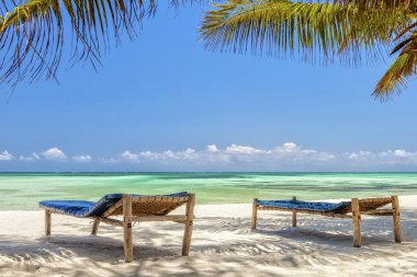 Zanzibar, tarihi bir şehir.