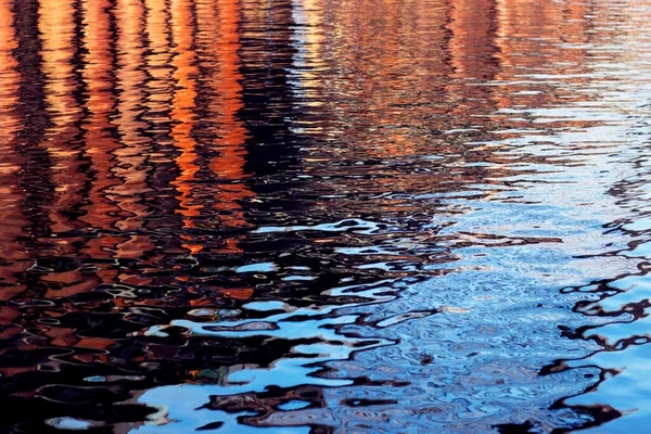 Pequena Água Ondula Textura Nas Cores Azul Marinho Laranja Foto — Fotografia de Stock