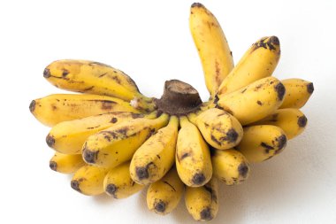 Olgun muz beyazda izole.