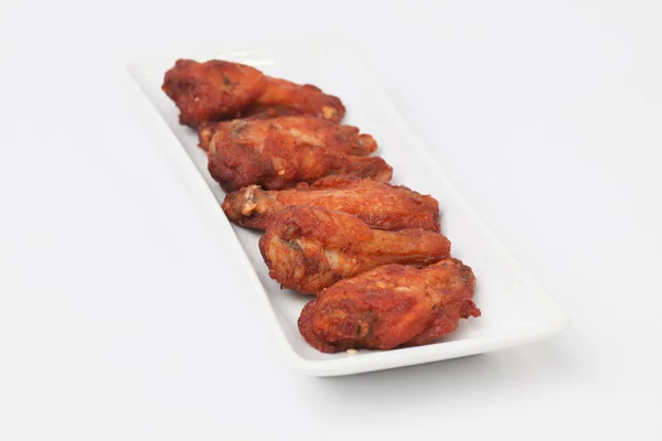 Close Fried Chicken Wings Isolado Fundo Branco — Fotografia de Stock