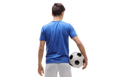 Futbol topu tutan genç bir futbolcu arka görünümü kadeh beyaz arka plan üzerinde izole