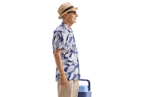 Foto Perfil Turista Anciano Sosteniendo Una Caja Enfriamiento Aislada Sobre — Foto de Stock
