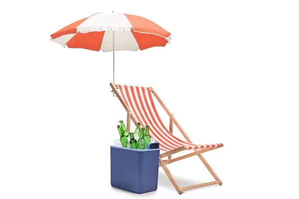 Deck Chair Umbrella Cooling Box Filled Ice Bottles Beer Isolated — Stock Photo, Image