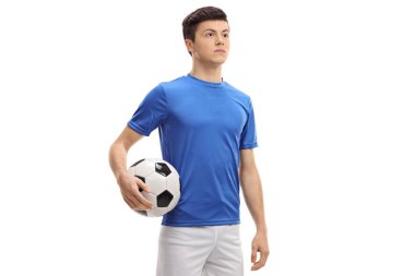 Beyaz arka plan üzerinde izole genç futbolcu