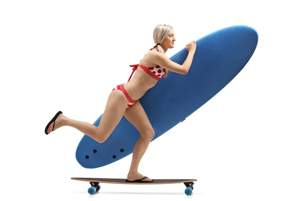 Pełnej Długości Profilu Zdjęcia Młodej Kobiety Deski Surfingowej Jazda Longboard — Zdjęcie stockowe