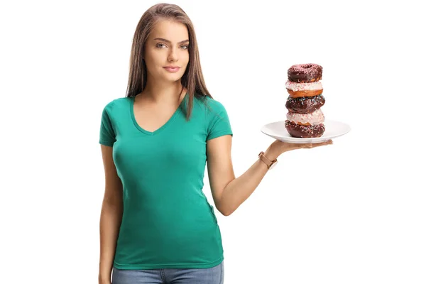 Mooie Jonge Vrouw Met Een Stapel Van Donuts Een Plaat — Stockfoto