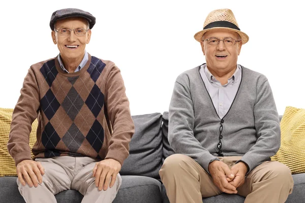 Dois Homens Idosos Sentados Sofá Isolado Fundo Branco — Fotografia de Stock