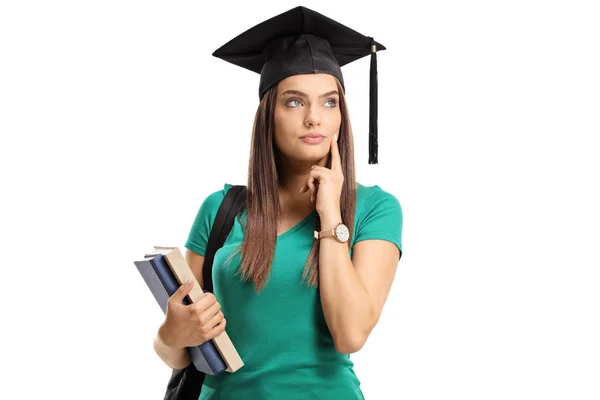 Étudiante Pensive Avec Chapeau Graduation Isolé Sur Fond Blanc — Photo