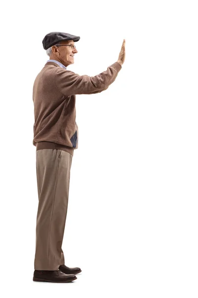 Full Längd Profil Skott Ledande Man Gesturing High Five Isolerad — Stockfoto