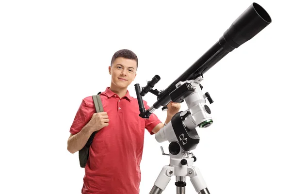 Estudante Sexo Masculino Com Telescópio Isolado Sobre Fundo Branco — Fotografia de Stock