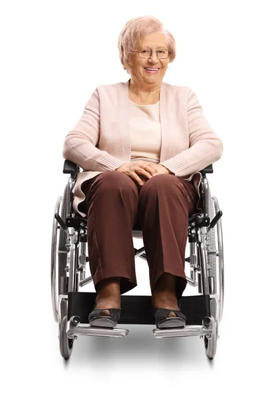 Старша Жінка Сидить Інвалідному Кріслі Посміхається Камери Ізольовано Білому Тлі — стокове фото