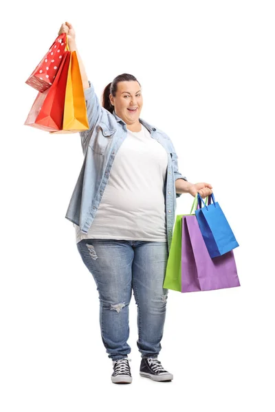Ganzkörperporträt Einer Glücklichen Size Frau Mit Einkaufstaschen Auf Weißem Hintergrund — Stockfoto