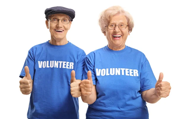 Alegre Casal Idosos Voluntários Com Polegares Isolados Fundo Branco — Fotografia de Stock