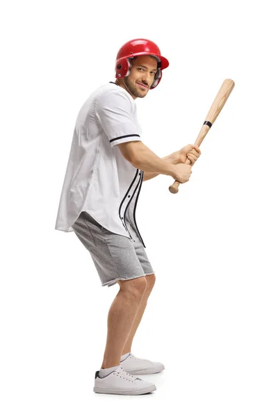 Uomo che gioca a baseball e tiene una mazza — Foto Stock