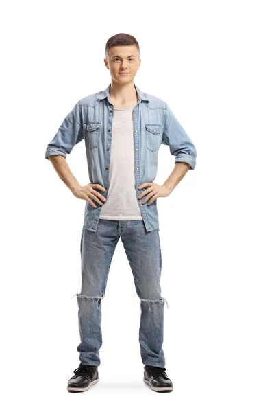 Giovane ragazzo in jeans posa — Foto Stock