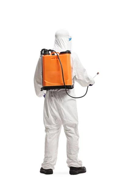 Achteraanzicht Van Een Man Een Hazmat Pak Desinfecterend Met Een — Stockfoto