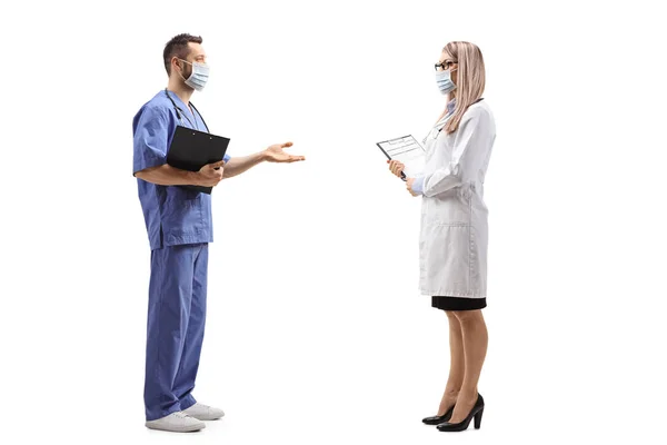 Full Length Profile Shot Female Doctor Medical Healthcare Worker Talking — Stock Photo, Image