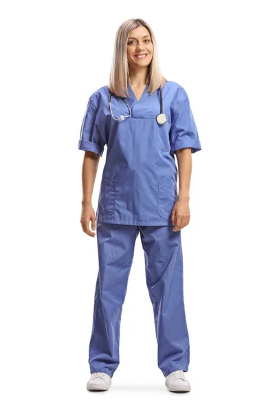 Plný Portrét Mladé Ošetřovatelky Modré Uniformě Izolované Bílém Pozadí — Stock fotografie