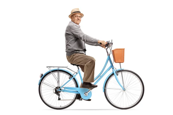 Anciano Montando Una Bicicleta Azul Sonriendo Cámara Aislado Sobre Fondo — Foto de Stock