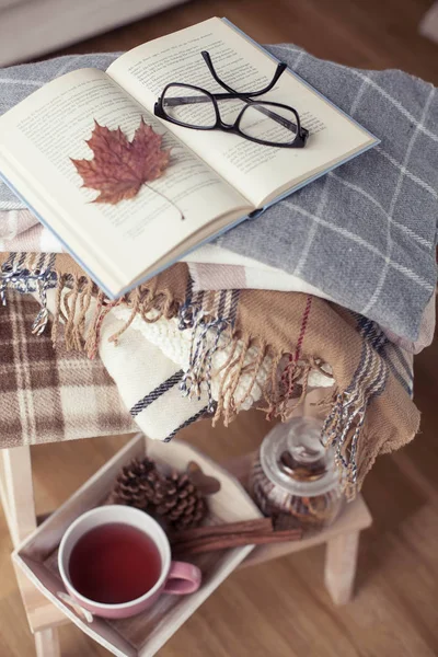Plaids Cup Hot Tea Autumn Cozy Interior Wooden Chair Stack — Stock Photo, Image