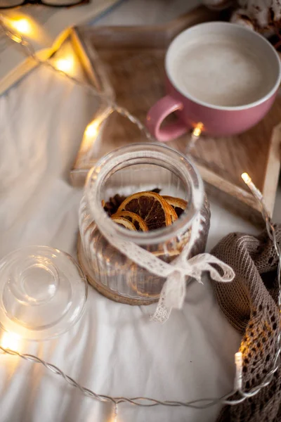 Jar Cinnamon Vanilla Citrus Mug Hot Cappuccino Wooden Tray Bed — Stock Photo, Image