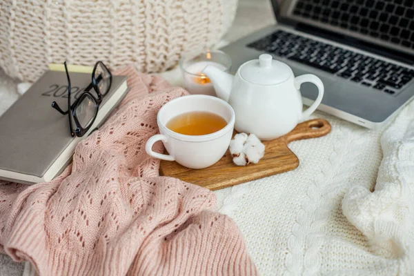 Portátil Taza Caliente Vela Vasos Hervidor Agua Soporte Madera Cuarentena — Foto de Stock