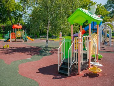 Romanya 'nın Bükreş kentinde boş bir çocuk parkı.