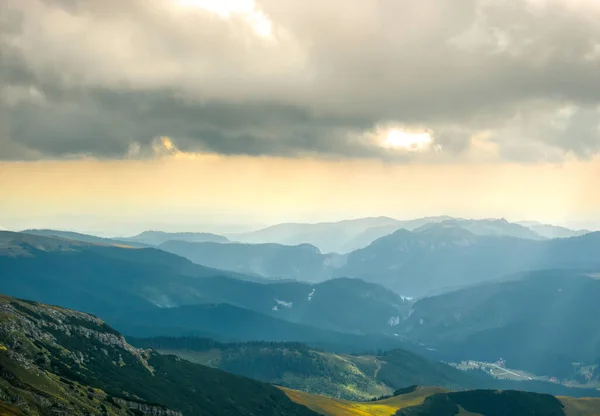 Romanya Nın Karpat Dağları Nın Bucegi Dağı Ndaki Güzel Manzara — Stok fotoğraf