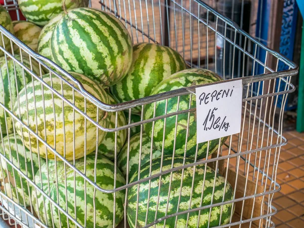 Preis Pro Für Wassermelonen Rumänischer Währung Wassermelonen Einkaufswagen — Stockfoto