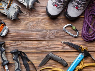 Kayak direkleri üstünde çizme, seçimler ahşap arka plan görüntü.