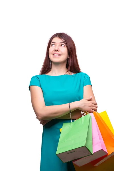 幸せな若い女性でショッピングバッグ — ストック写真
