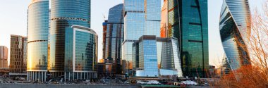 gökdelenler moscow city İş Merkezi.