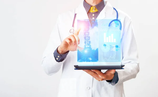 Doctor interacts with virtual screen of new technology for medicine. — Stock Photo, Image