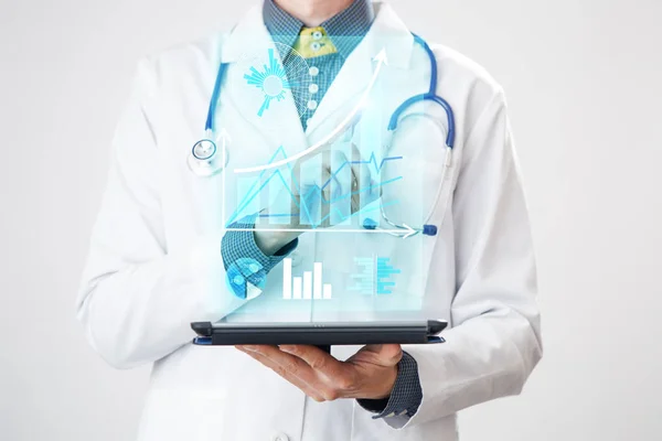 Doctor interacts with virtual screen of new technology for medicine. — Stock Photo, Image