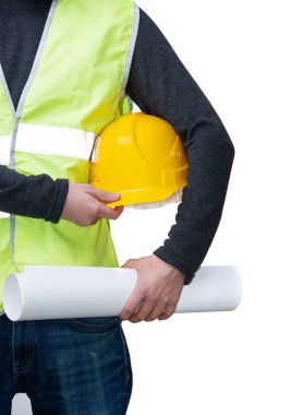 Beyaz arka grubundaki mühendis portresini kapat.