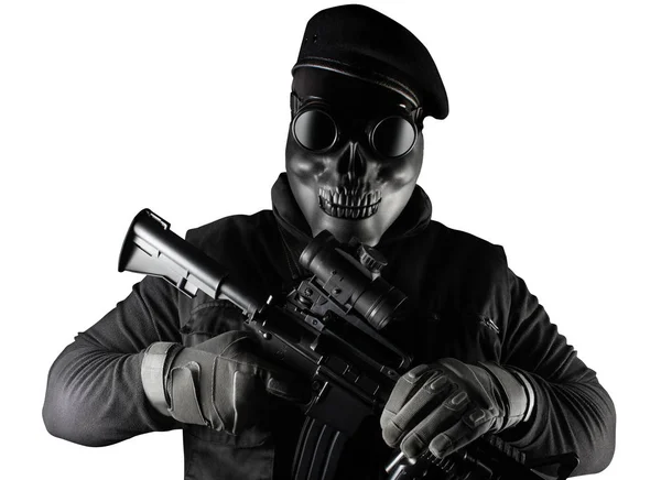 Soldado isolado em máscara de crânio, óculos e boina cara vie — Fotografia de Stock
