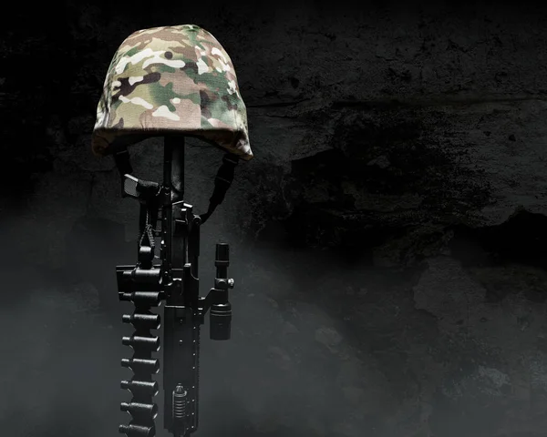 Foto Eines Getarnten Soldatenhelms Mit Gewehr Auf Dunklem Hintergrund Mit — Stockfoto