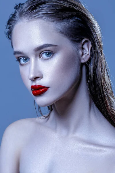 Portret Piękności Bliska Atrakcyjna Młoda Kobieta Czysta Idealna Skóra Kosmetyki — Zdjęcie stockowe