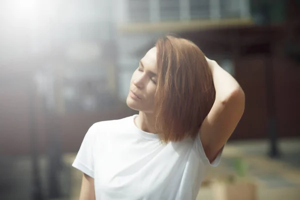 Mooi Toeristisch Meisje Straat Prachtige Jonge Model Vrouw Outdoor Portret — Stockfoto