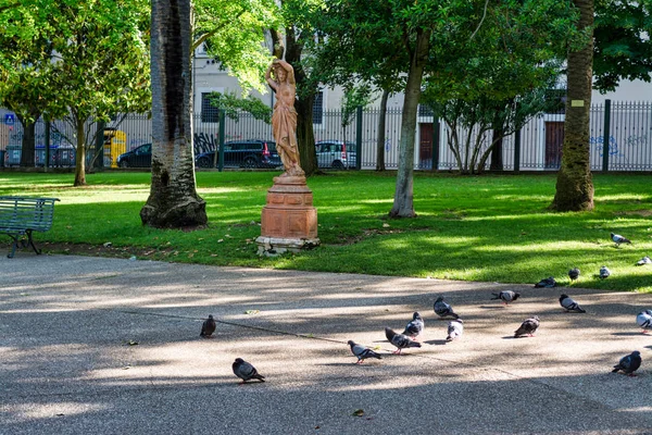 Parque Dentro Ciudad Sassari Cerdeña Día Soleado Primavera — Foto de Stock