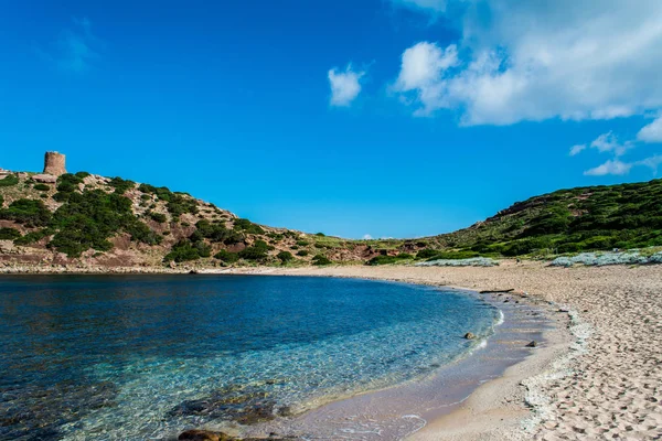 Pohled Pobřeží Sardinie Pláž Porticciolo Alghero Zataženo Ráno Letní — Stock fotografie