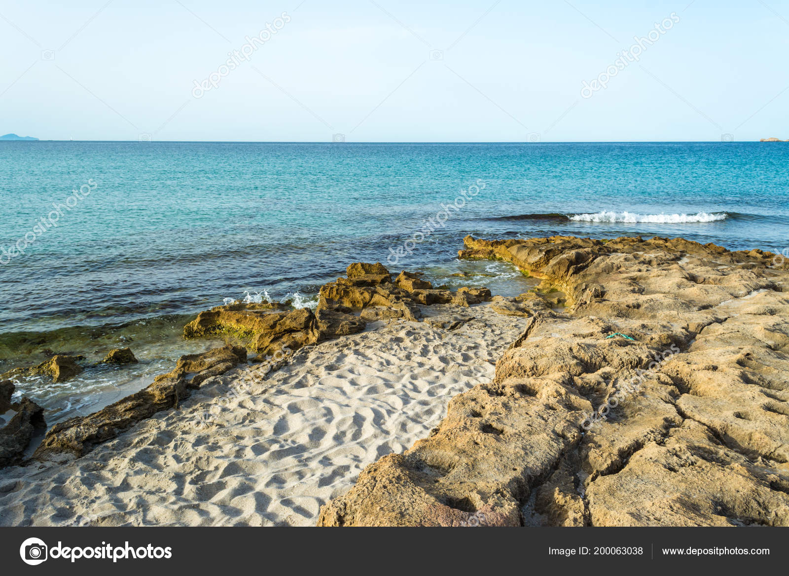 Vista Sarda Spiaggia Delle Bombarde Nei Pressi Alghero