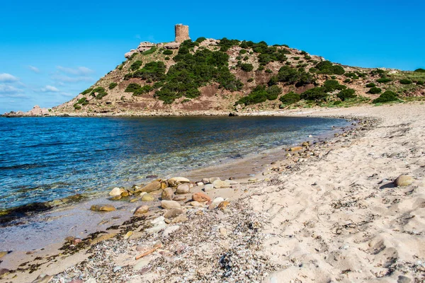 サルデーニャの海岸とポルティッチョロのビーチ アルゲーロ 夏の曇りの朝の景色 — ストック写真