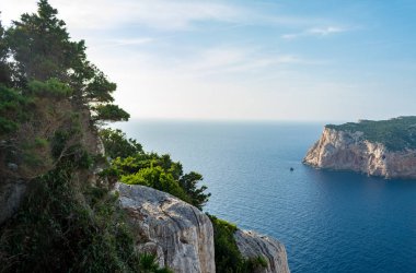 Manzara, Körfez, Capo Caccia, Sardinya, yaz aylarında