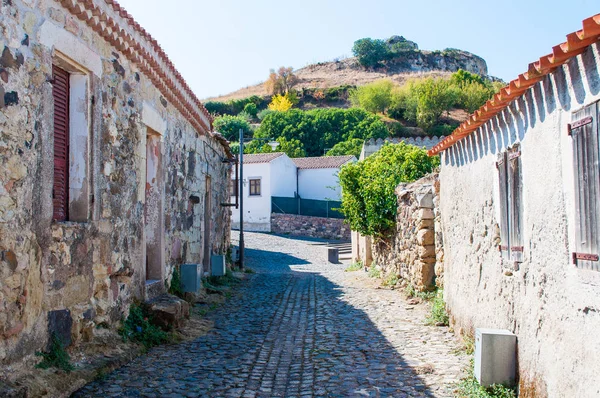 Callejón Pueblo Antiguo Deshabitado Día Soleado —  Fotos de Stock