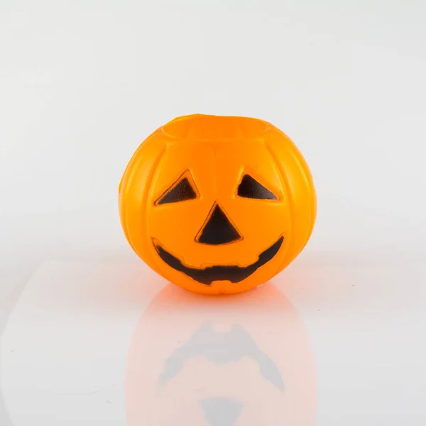 Calabaza Aislada Juguete Halloween Sobre Fondo Blanco — Foto de Stock