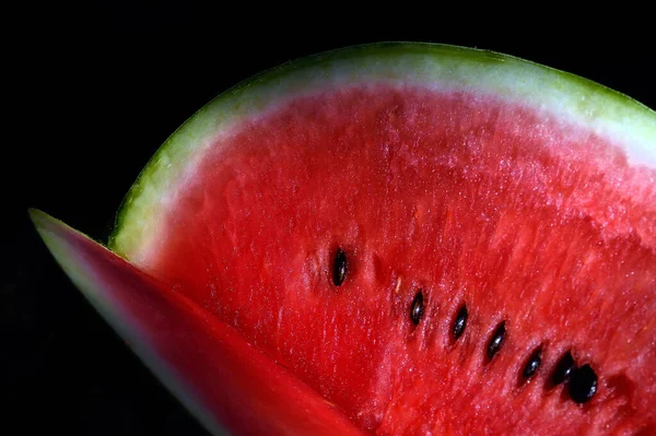 Havled Saftige Wassermelone Detail Auf Schwarzem Hintergrund — Stockfoto