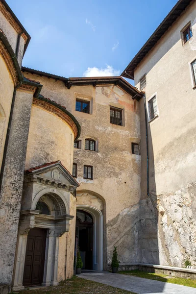 Sacro Monte Italië Juni 2020 Kerk Het Bedevaartsdorp Santa Maria — Stockfoto